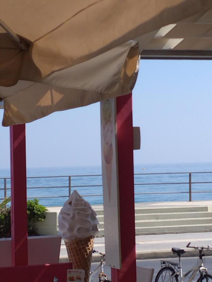 Anastasios Luxury Apartment Sea View Rethymno Eksteriør bilde
